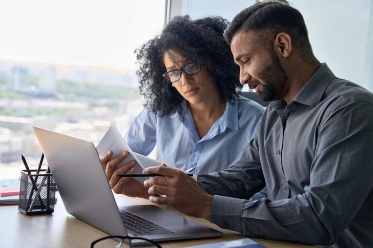 From Setup to Maintenance: The Comprehensive Role of an IT Support Consultant for Your Business